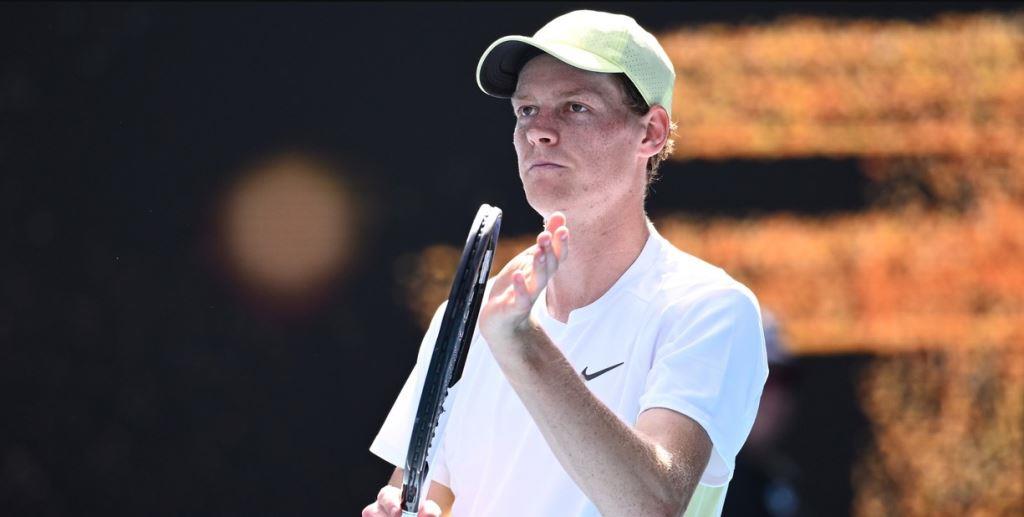 El tenista número 1 del mundo, Jannik Sinner, fue suspendido por doping